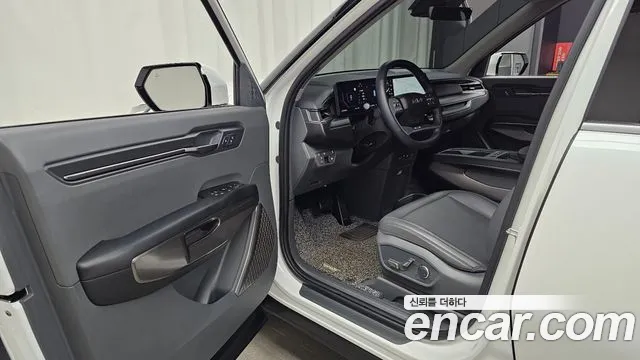 Kia EV9 — Фото автомобиля 15
