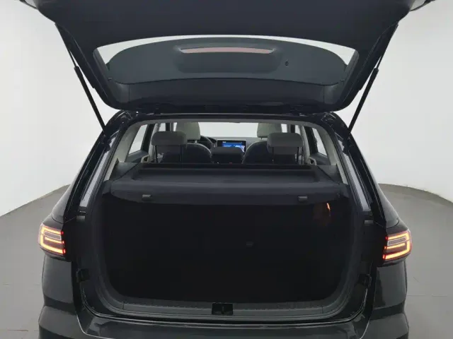 Volkswagen Tharu — Фото автомобиля 16