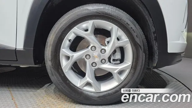 ChevroletGMDaewoo Trax Trax Кроссовер — Фото автомобиля 20