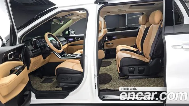 Kia Canival Carnival 4 поколение Бензин 7 мест Signature — Фото автомобиля 5