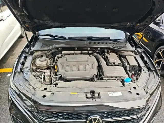 Volkswagen Passat — Фото автомобиля 15