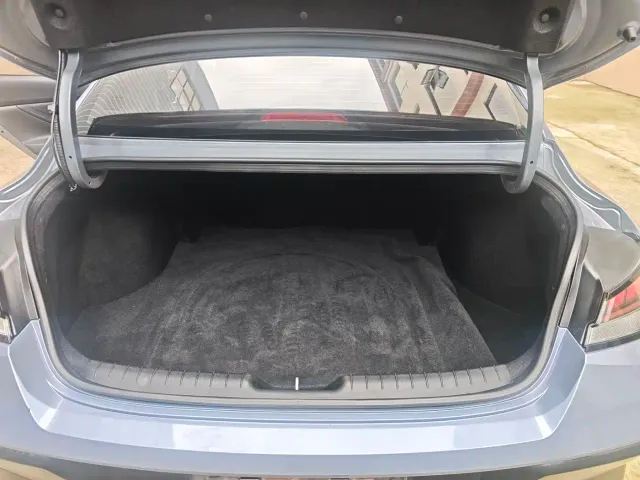 Hyundai Elantra — Фото автомобиля 11