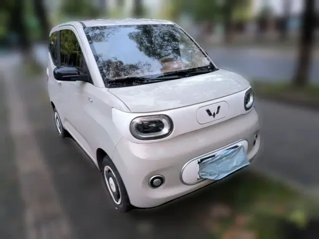 Wuling Hongguang Mini EV — Фото автомобиля 3