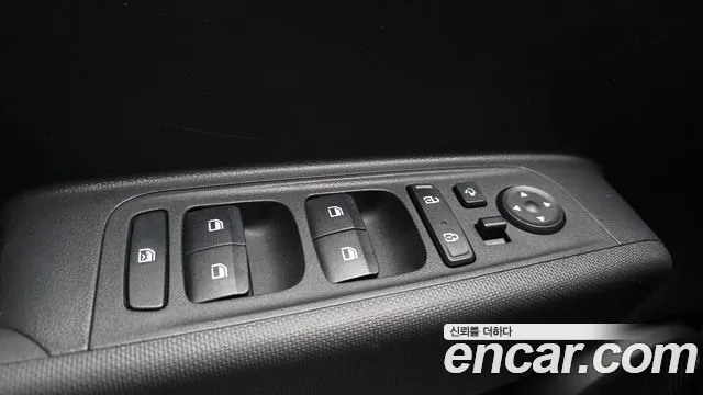 Hyundai Casper Casper Essential Light — Фото автомобиля 17