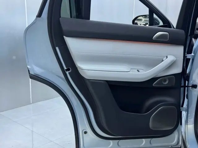 NIO NIO EC7 2023 75kWh — Фото автомобиля 14