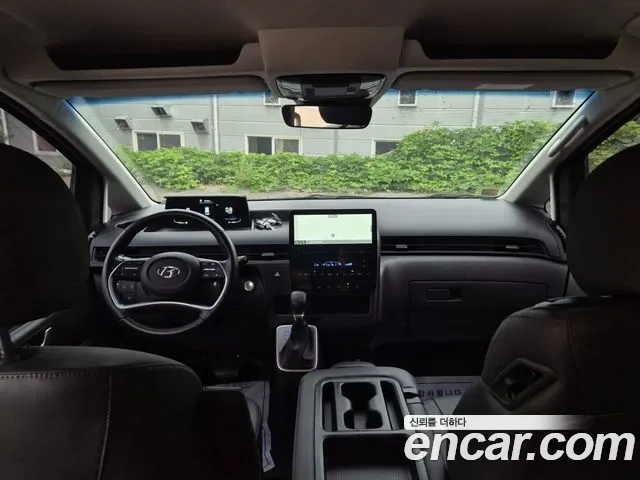 Hyundai Staria Staria Tourer 11 мест — Фото автомобиля 7