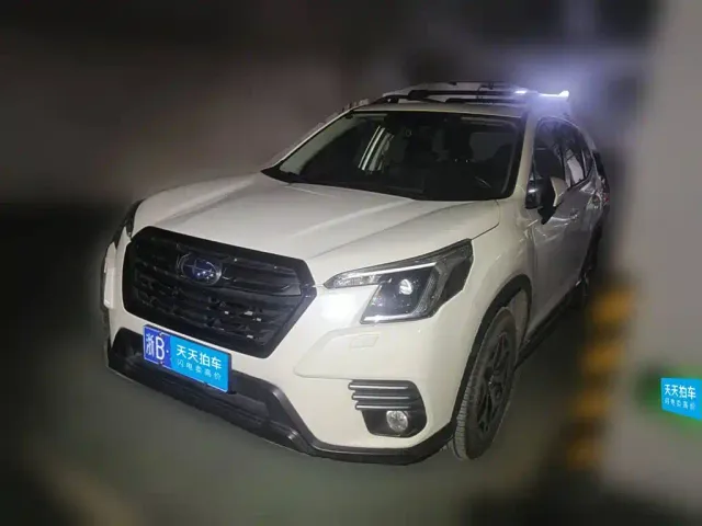 Фотография автомобиля — Subaru Forester
