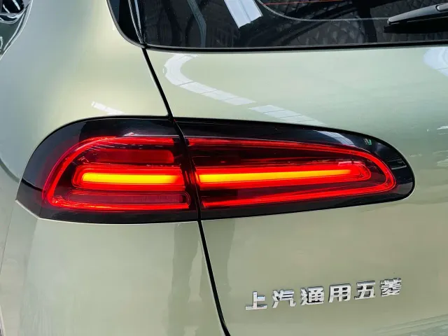 Wuling Binguo PLUS — Фото автомобиля 10