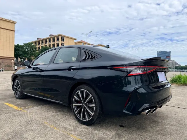 Chery Arrizo 8 — Фото автомобиля 8