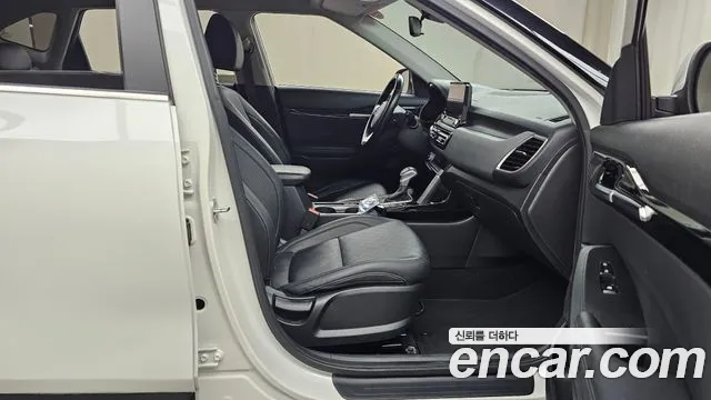 Kia Seltos Seltos Бензин 1.6 турбо 2WD — Фото автомобиля 11