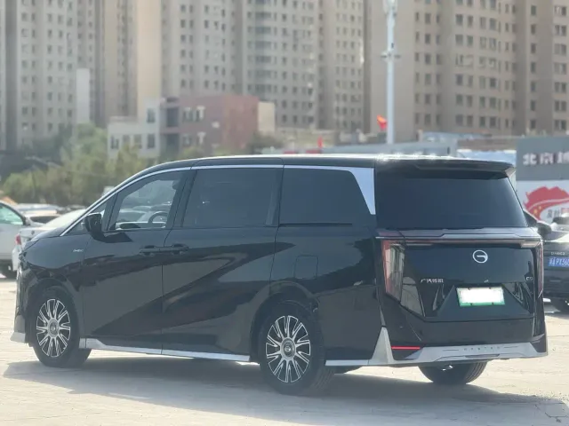 GAC Trumpchi E9 — Фото автомобиля 7