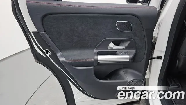 Mercedes-Benz EQA — Фото автомобиля 25