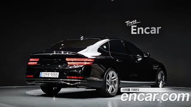 Genesis G80 Бензин 2.5 турбо AWD — Фото автомобиля 2