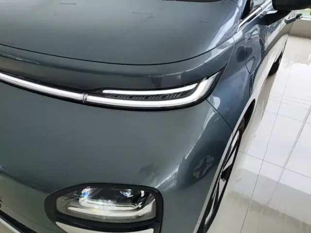 Baojun Cloud — Фото автомобиля 23