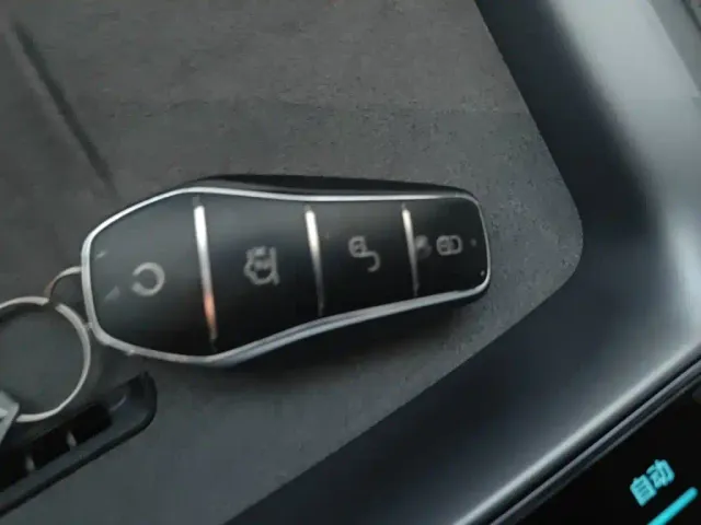 BYD Seal — Фото автомобиля 8