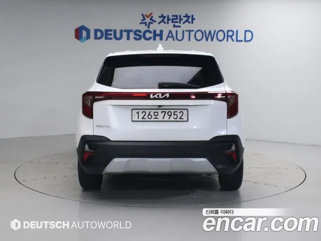 Kia Seltos New — Фото автомобиля 4