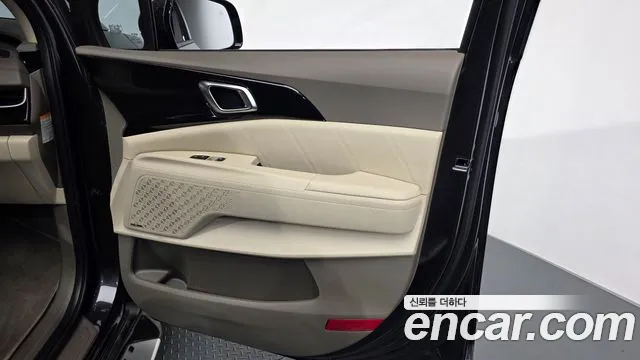 Kia Carnival 4th Gen — Фото автомобиля 13