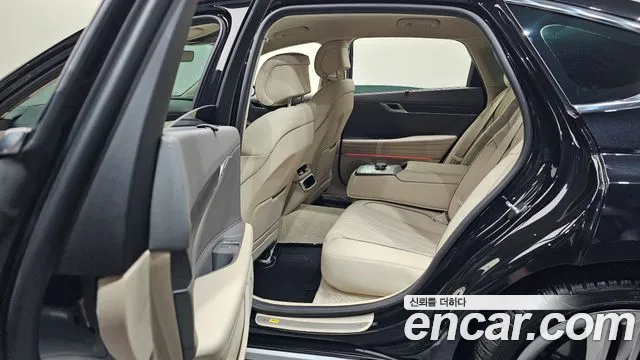 Genesis G80 Бензин 2.5 турбо AWD — Фото автомобиля 26