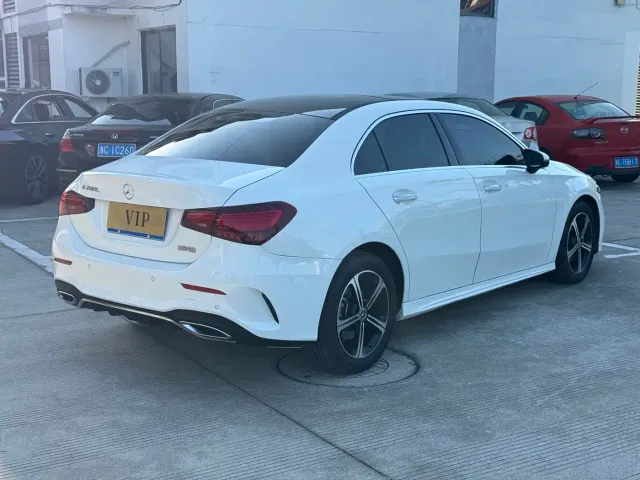 Mercedes-Benz A-Class — Фото автомобиля 4