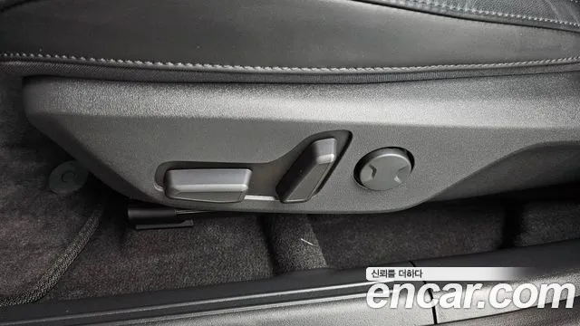 Kia Niro Niro (New) — Фото автомобиля 28