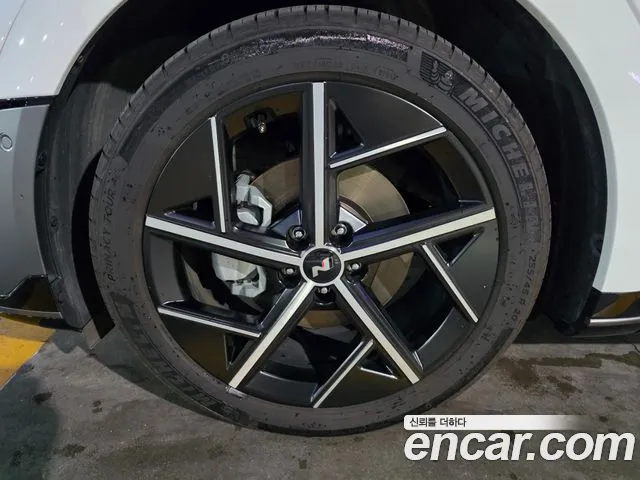 Hyundai Ioniq 5 Ioniq 5 (New) — Фото автомобиля 5