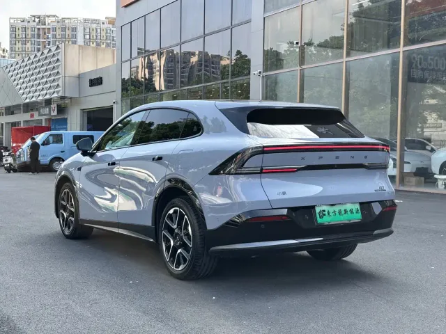 Xpeng G7 — Фото автомобиля 7