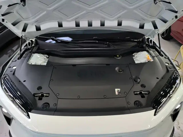 Nio ET5 Touring — Фото автомобиля 19