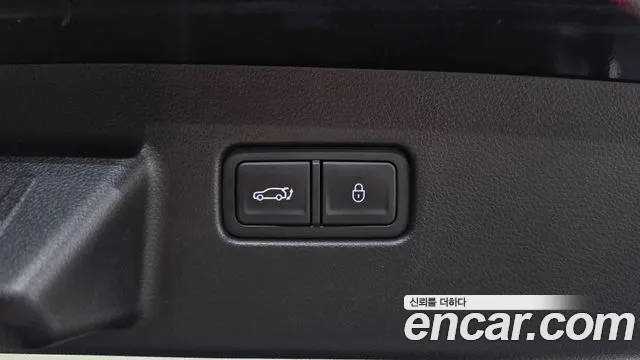 Genesis GV60 — Фото автомобиля 24