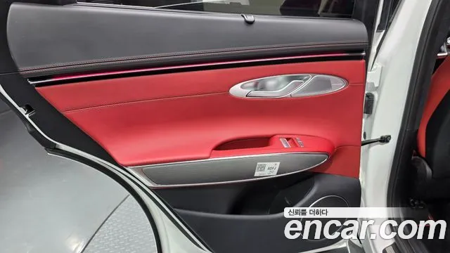 Genesis GV70 2.5T Бензин AWD — Фото автомобиля 7