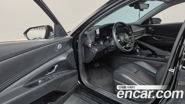 Hyundai Avante CN7 — Фото автомобиля 15