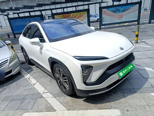 Nio EC6 — Фото автомобиля 3