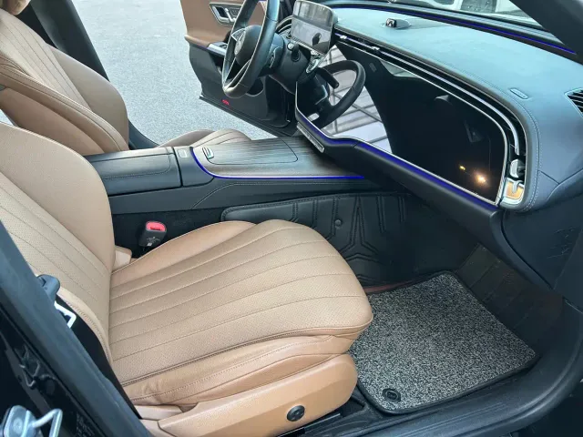 Mercedes-Benz E-Class — Фото автомобиля 9