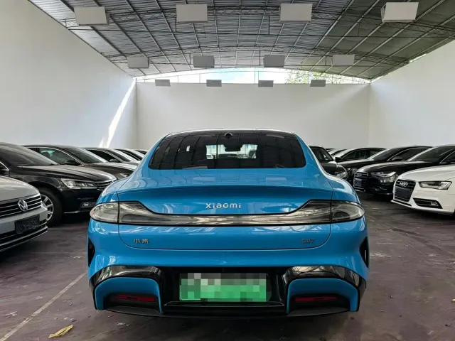 Xiaomi SU7 — Фото автомобиля 3