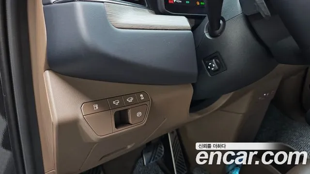 Kia EV9 — Фото автомобиля 26