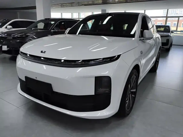 Фотография автомобиля — Li Auto L6