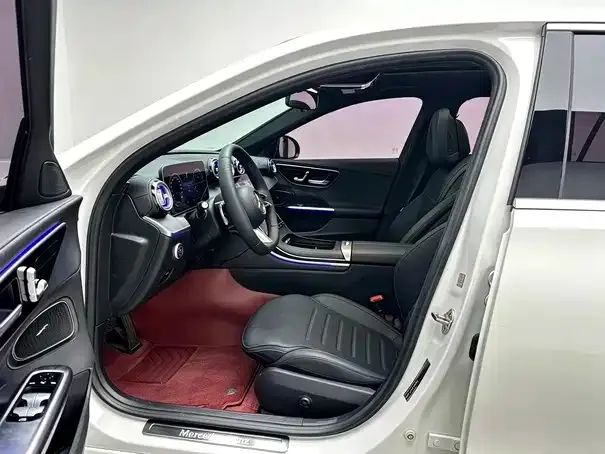 Mercedes-Benz C-Class — Фото автомобиля 8