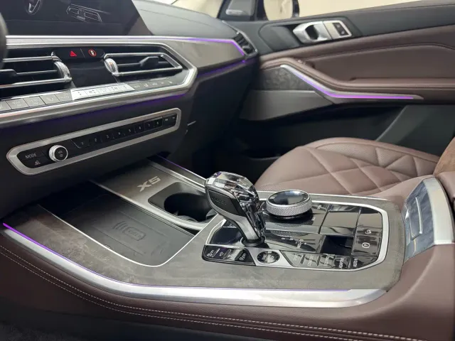 BMW X5 — Фото автомобиля 13