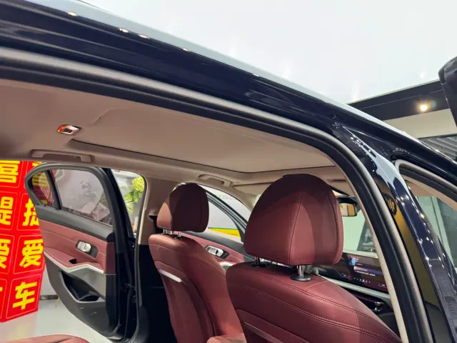 BMW 3 Series — Фото автомобиля 12