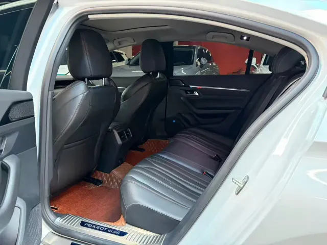 Peugeot 508 — Фото автомобиля 6