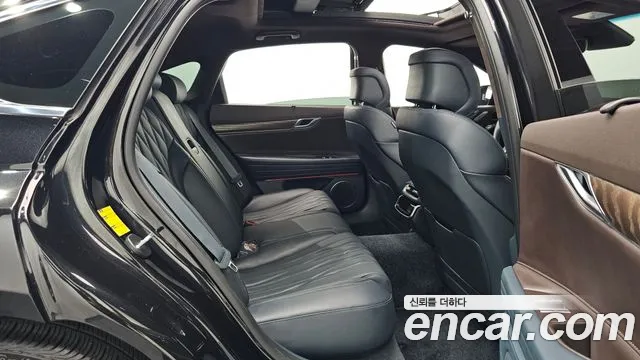 Genesis G80 Бензин 2.5 турбо AWD — Фото автомобиля 10