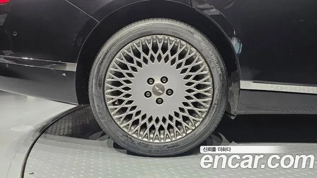 Genesis G80 Бензин 2.5 турбо 2WD — Фото автомобиля 4