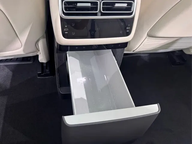 Li Auto Li Auto L7 2025 Max Smart Renewal Edition — Фото автомобиля 13