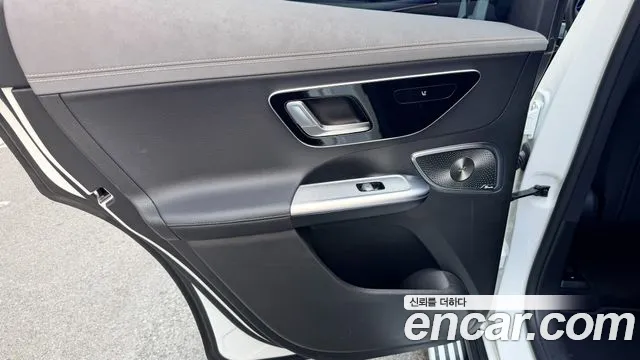 Mercedes-Benz EQE X294 — Фото автомобиля 9