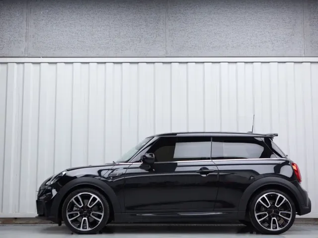 MINI Hatch — Фото автомобиля 2