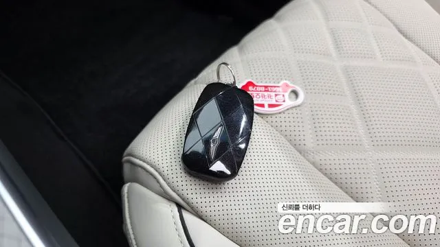 Genesis GV80 2.5T Бензин AWD — Фото автомобиля 18