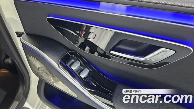 Mercedes-Benz S-Class S-класс W223 — Фото автомобиля 29