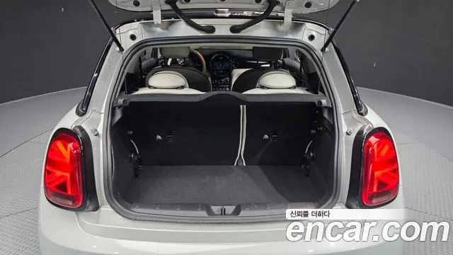 MINI Cooper — Фото автомобиля 20