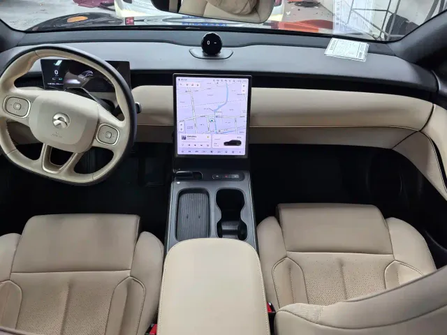 Nio ET5 Touring — Фото автомобиля 11