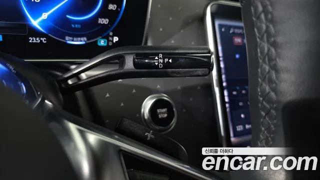 Mercedes-Benz EQE V295 — Фото автомобиля 12