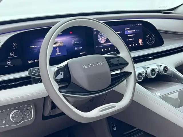 Exeed RX — Фото автомобиля 9